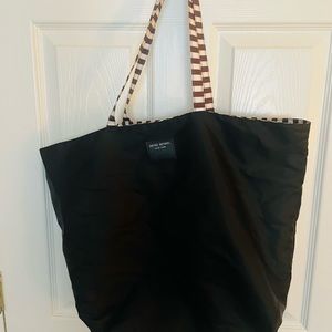 Reversible Henrí Bendel shopping tote bag
